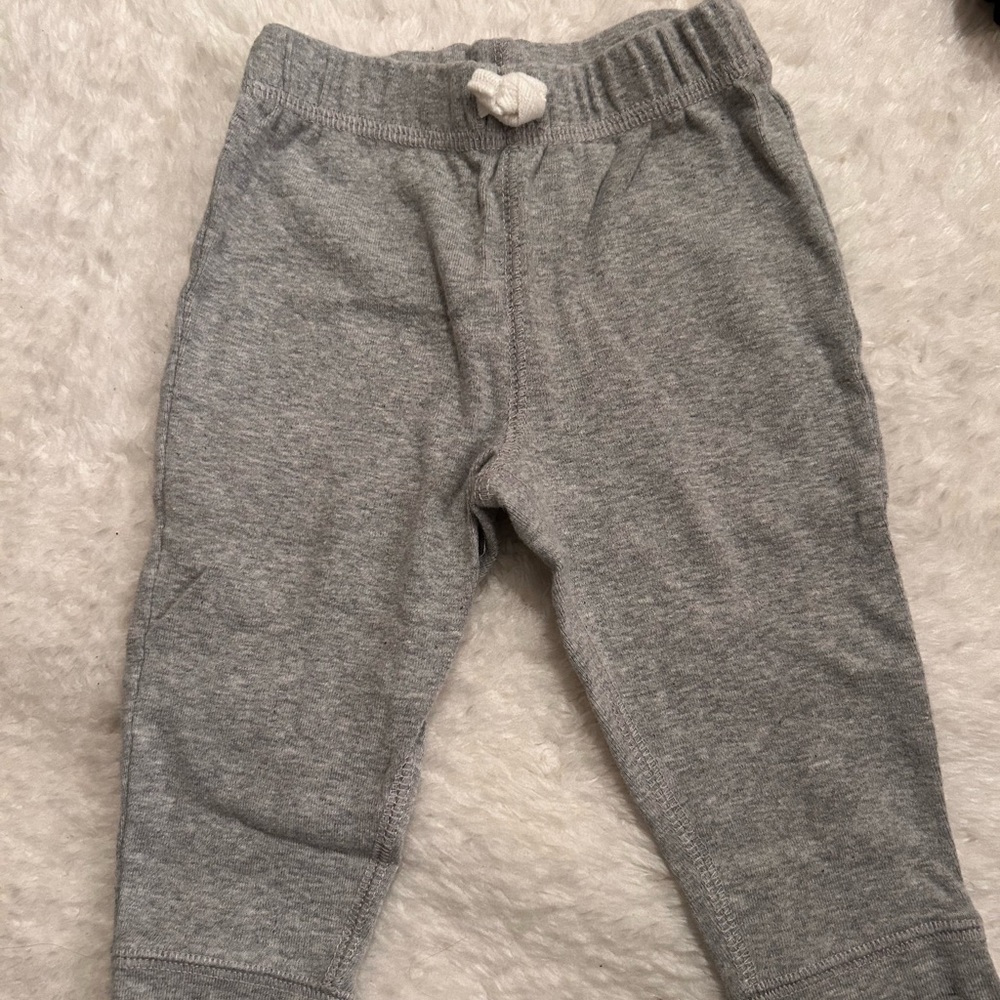 Carter’s three piece set!